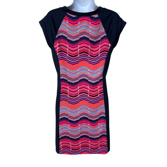 Title Nine Athletic Dress w Neon Geometric Design Tech Fabric Outdoors size S - Picture 7 of 12